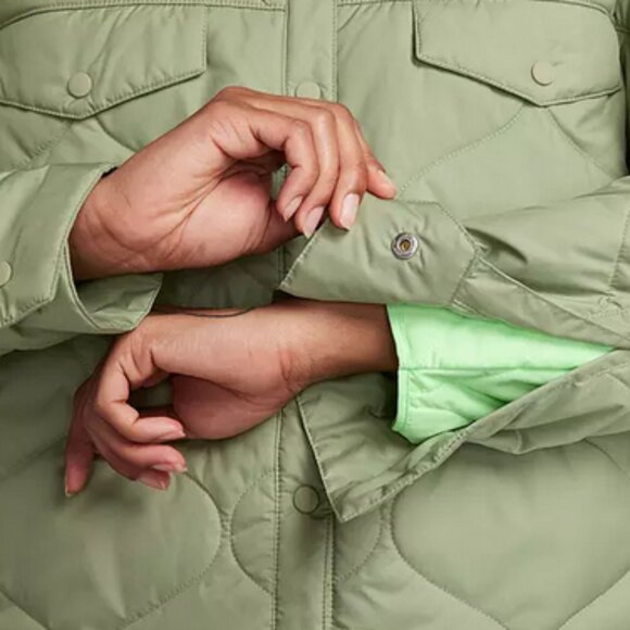 NWT New Nike Sportswear Essential Women's Quilted Trench M Coat Jacket Button - Picture 5 of 7